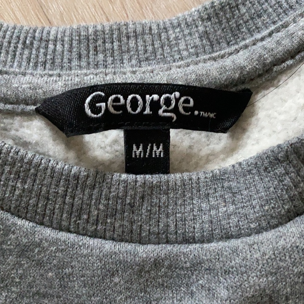 Fall T-shirt - Picture 3 of 3